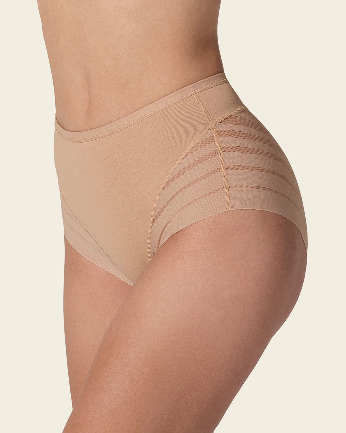 Klassischer Former Panty mit Spitze