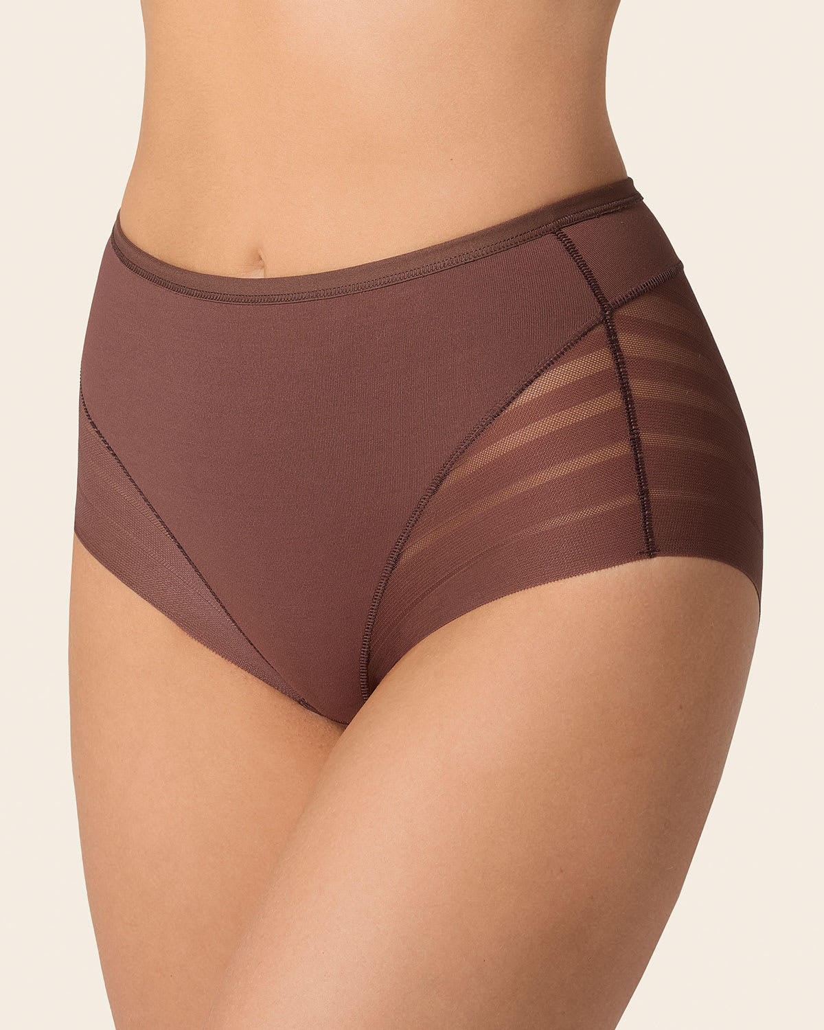 Klassischer Former Panty mit Spitze